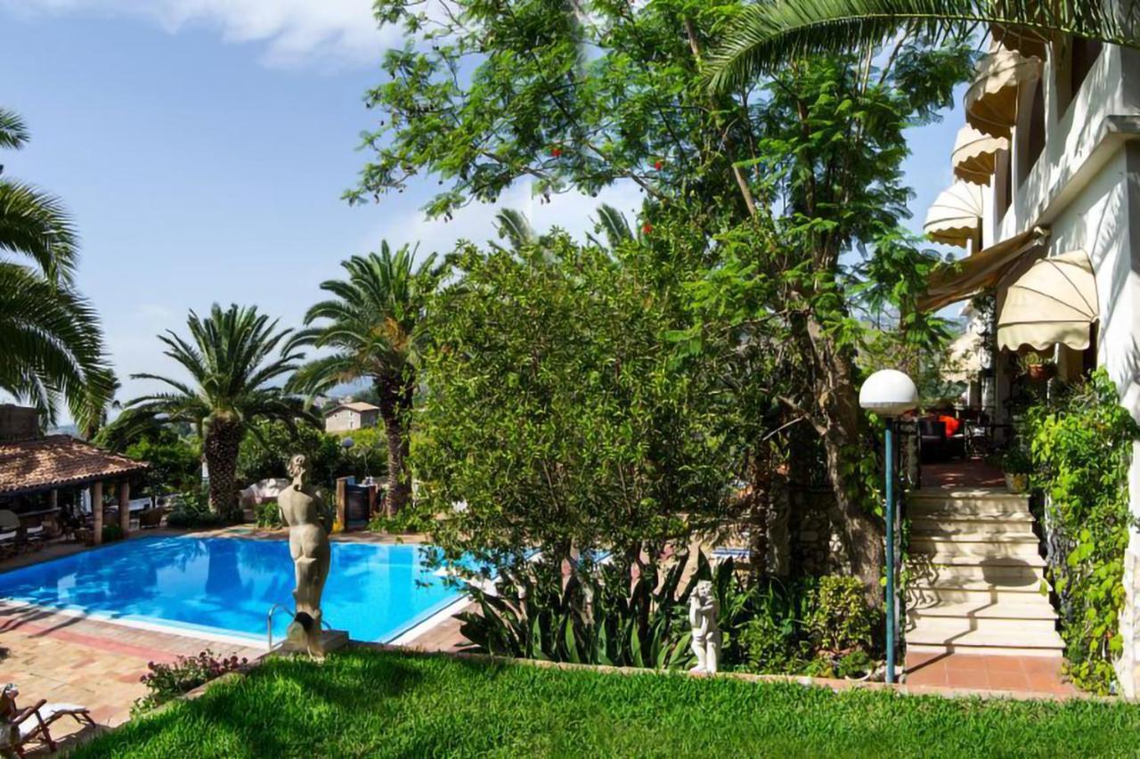 Villa Alkantara Taormina Buitenkant foto
